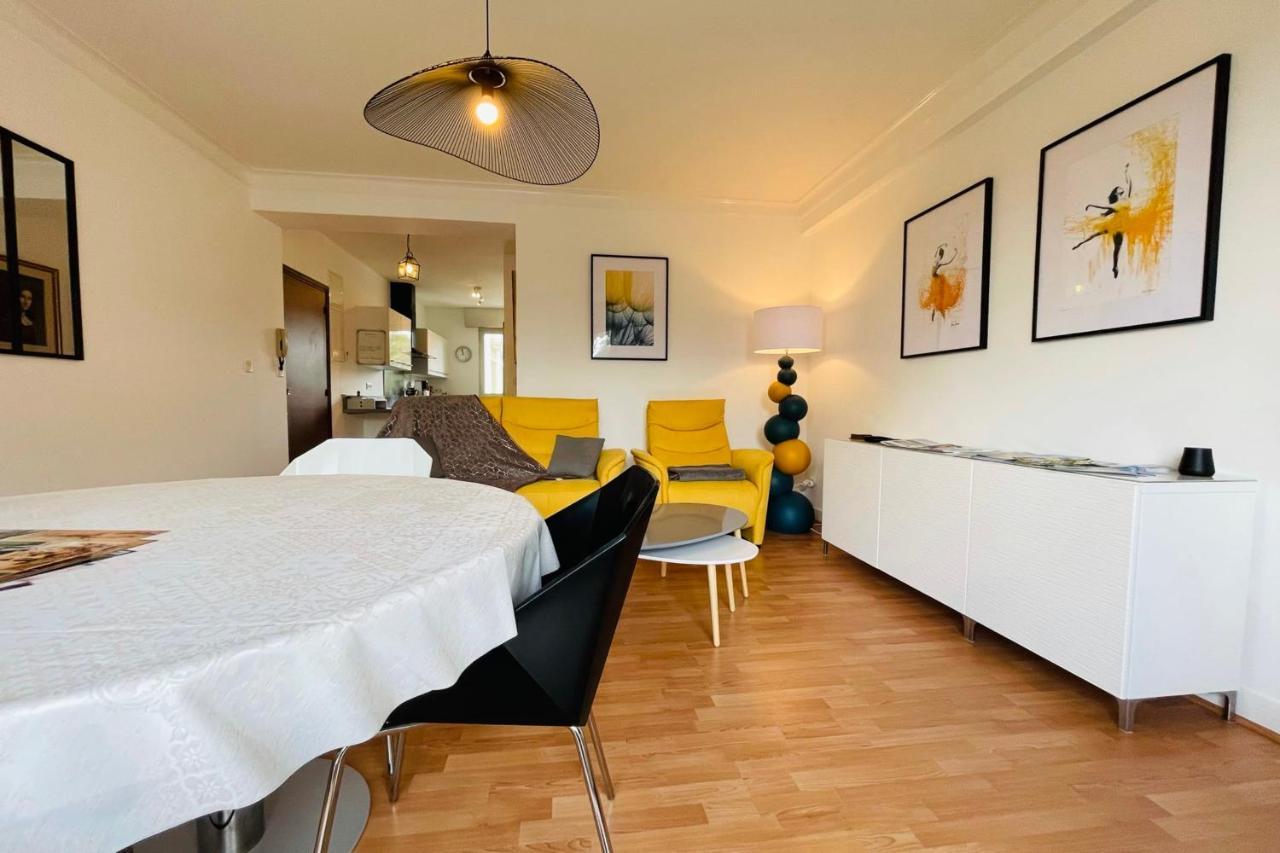 La Belle Ferronnière appartement avec environnement paisible Amboise Esterno foto